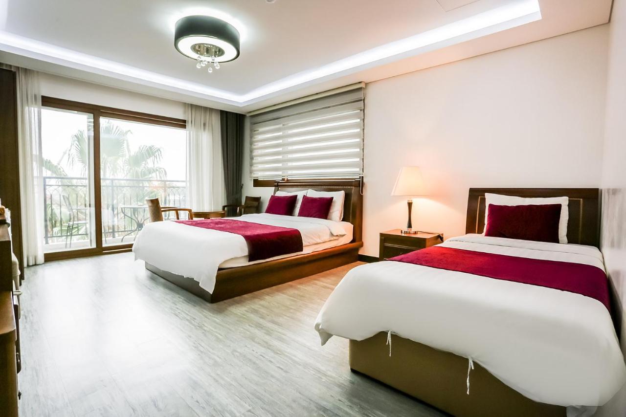 The Seri Resort Seogwipo Zewnętrze zdjęcie
